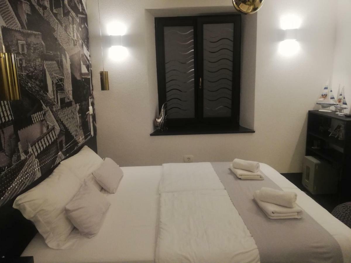 Camera Al Porto Antico Пиран Экстерьер фото